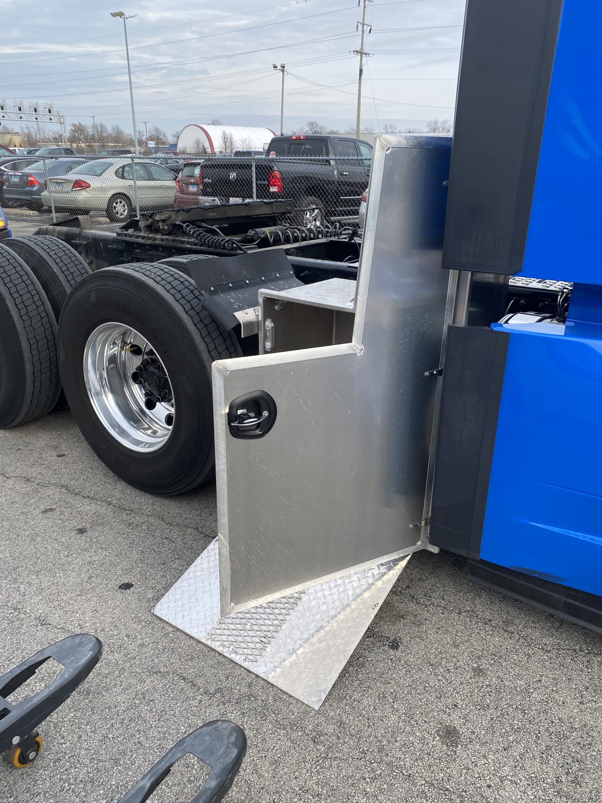 Aluminum Cabinet For Pallet Jack