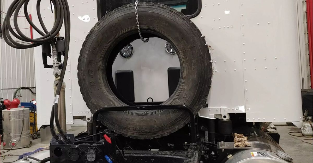 10 Tips for Selecting the Best Semi-Truck Parts