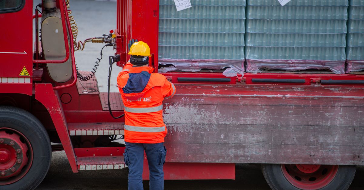 Tips for Safely Using Semi-Truck Load Binders